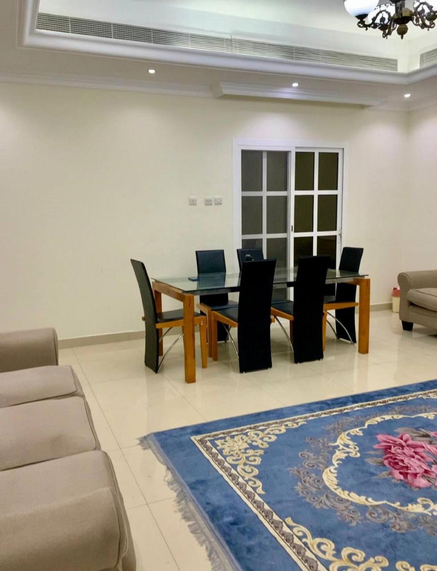 Guest house In House *